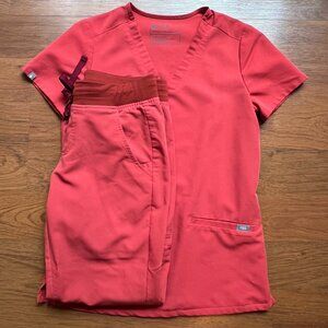 FIGS Women's Scrub Set Clay XS Zamora Jogger & XXS Camisa Top